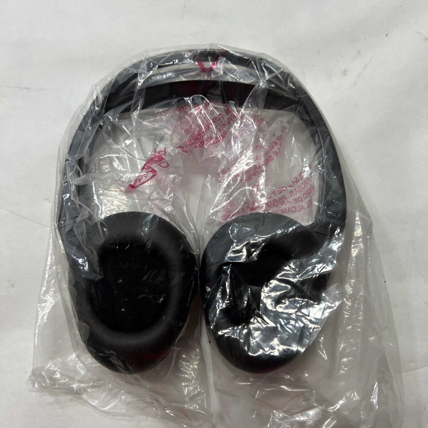 New OEM Genuine GM Headphones 2003-2020 19245199