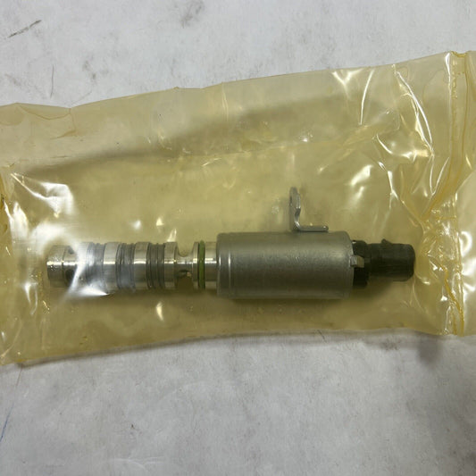 Genuine OEM Hyundai K900 Left Side Variable Valve Timing Solenoid Kia 243553CAA2