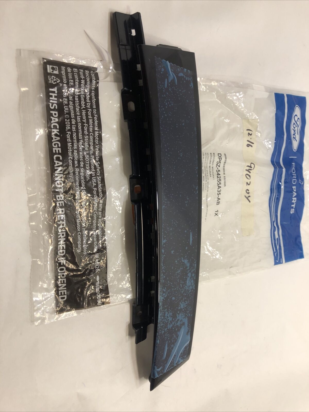 New OEM Ford Lincoln MKZ Molding Door Window Applique 2013-20  DP5Z-54255A35-AB