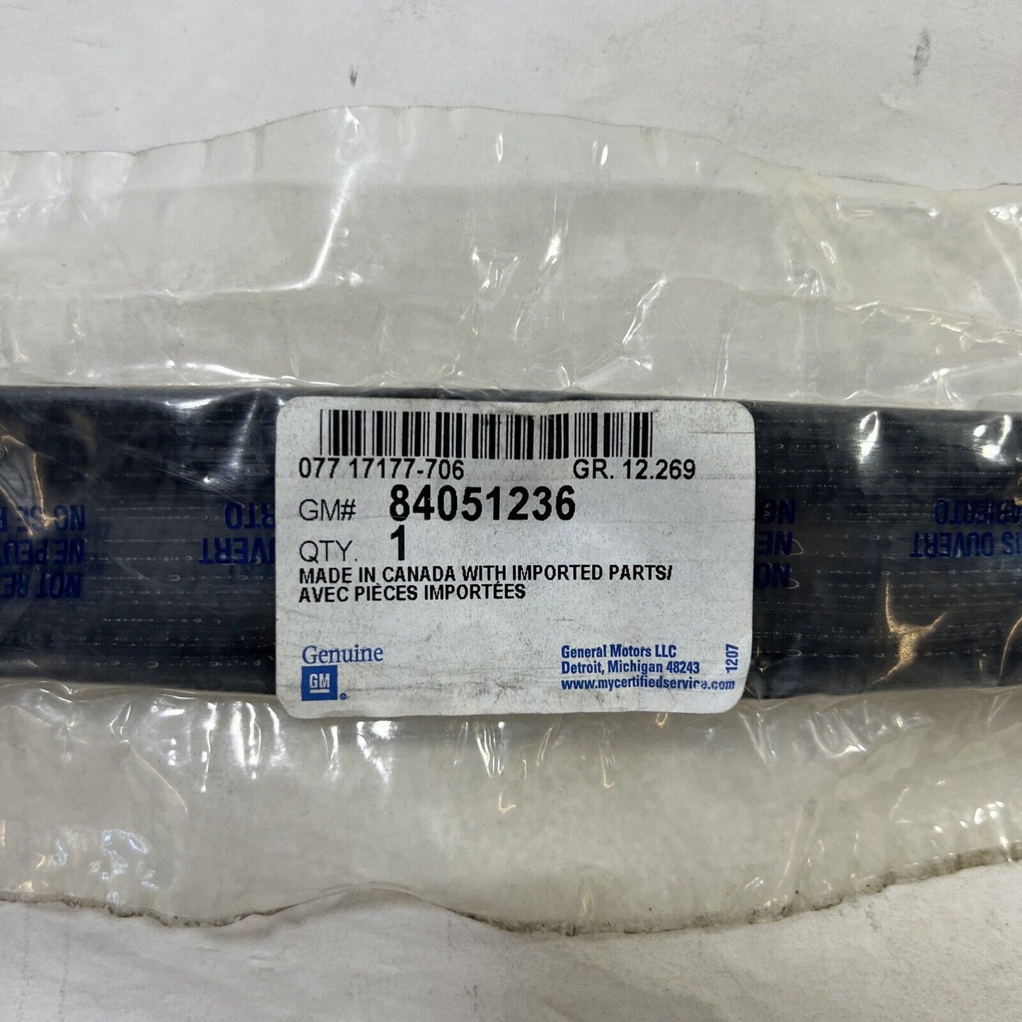 Genuine OEM GM Tailgate Upper Door Wreatherstrip 84051236