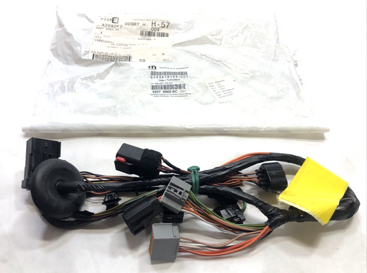 New OEM Genuine Mopar Sliding Door Right Wiring 68079960AC