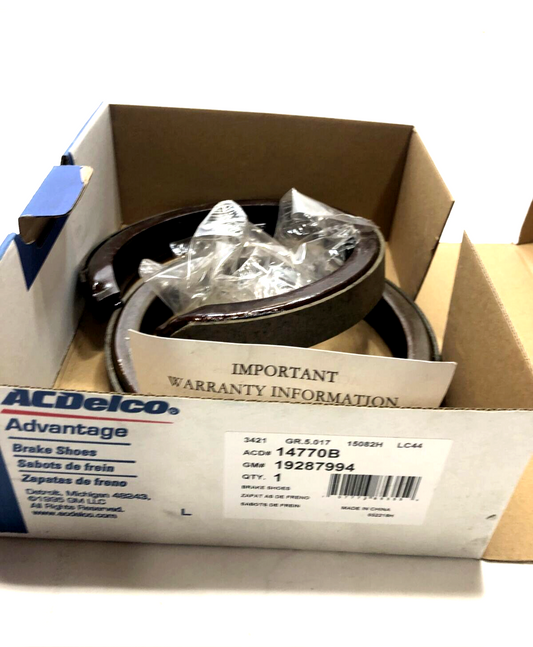 New OEM Genuine GM ACDelco 14770B Bonded Rear Parking Brake Shoe 19287994