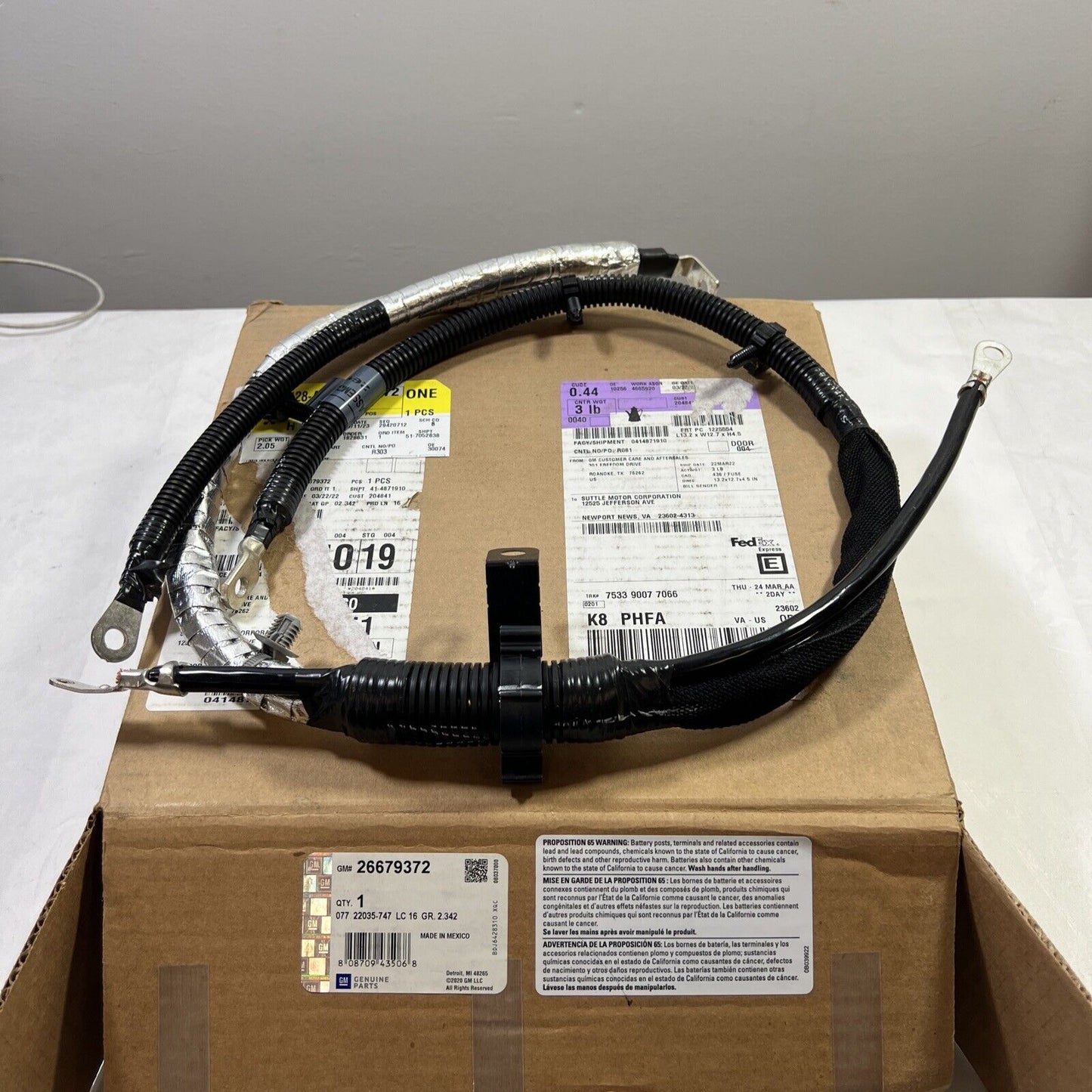 Genuine OEM GM LaCrosse Positive & Negative Battery Cable Asm 2010-2016 26679372