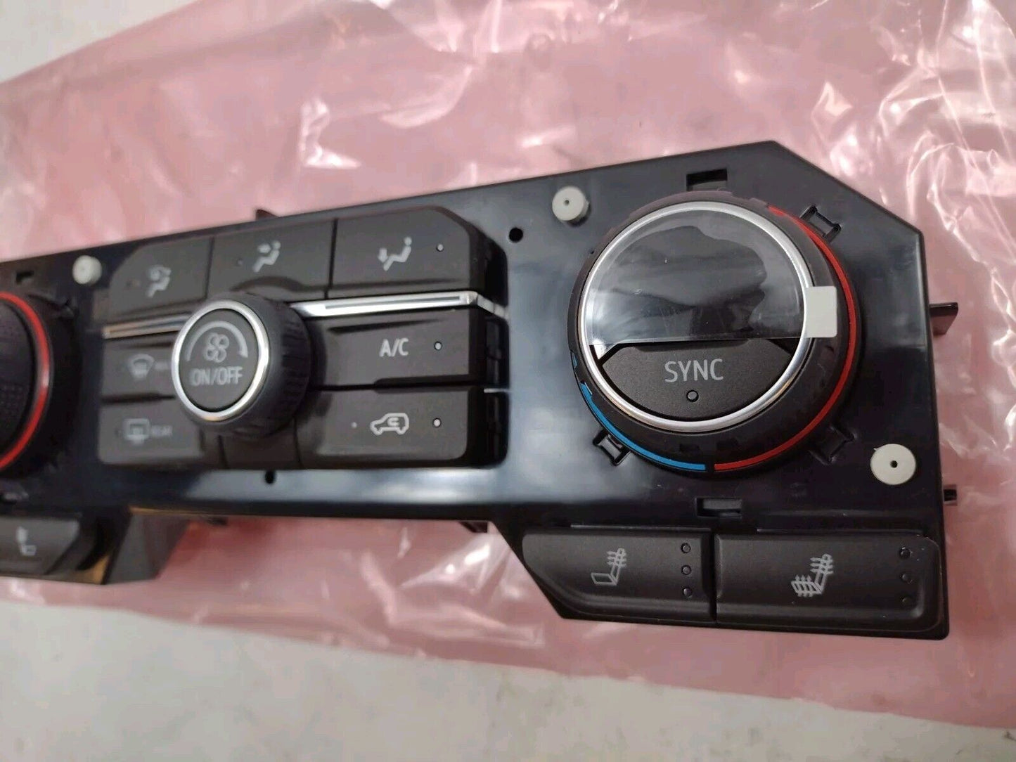 GM Genuine Parts 84963887 Heater and Air Conditioning User Interface Control