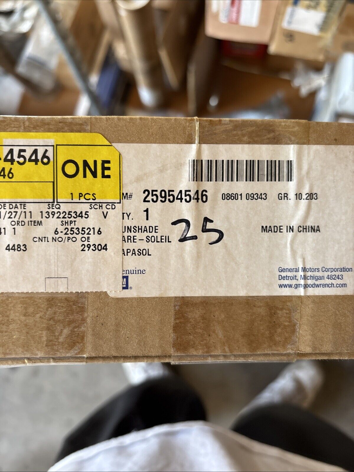 Genuine OEM GM Chevrolet Equinox Sun-Visor 2005-2009 25954546