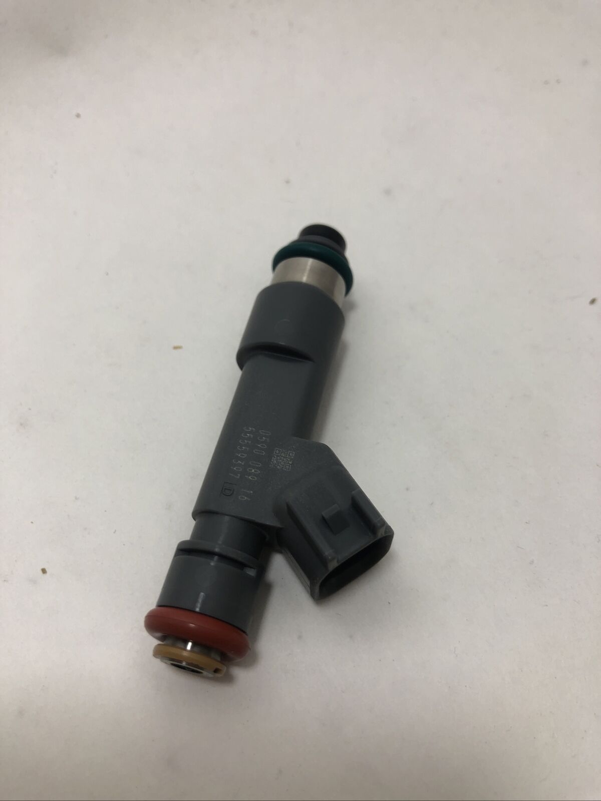 New OEM SAAB Fuel Injector 2007-2011 9-3 2.0L I4  55559397