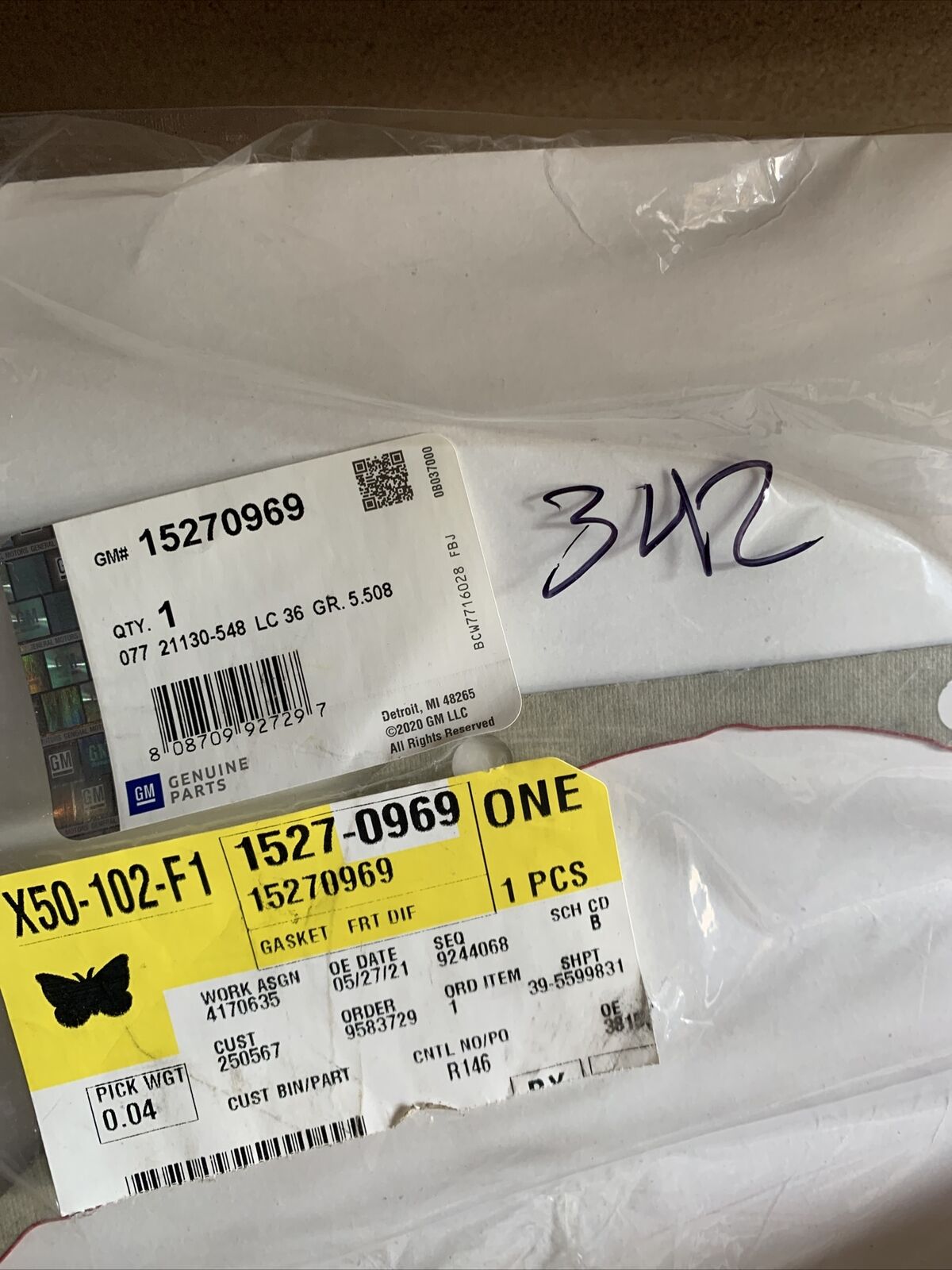 New OEM GM Chevy Tahoe Front Axle-Cover Gasket 15-20 15270969