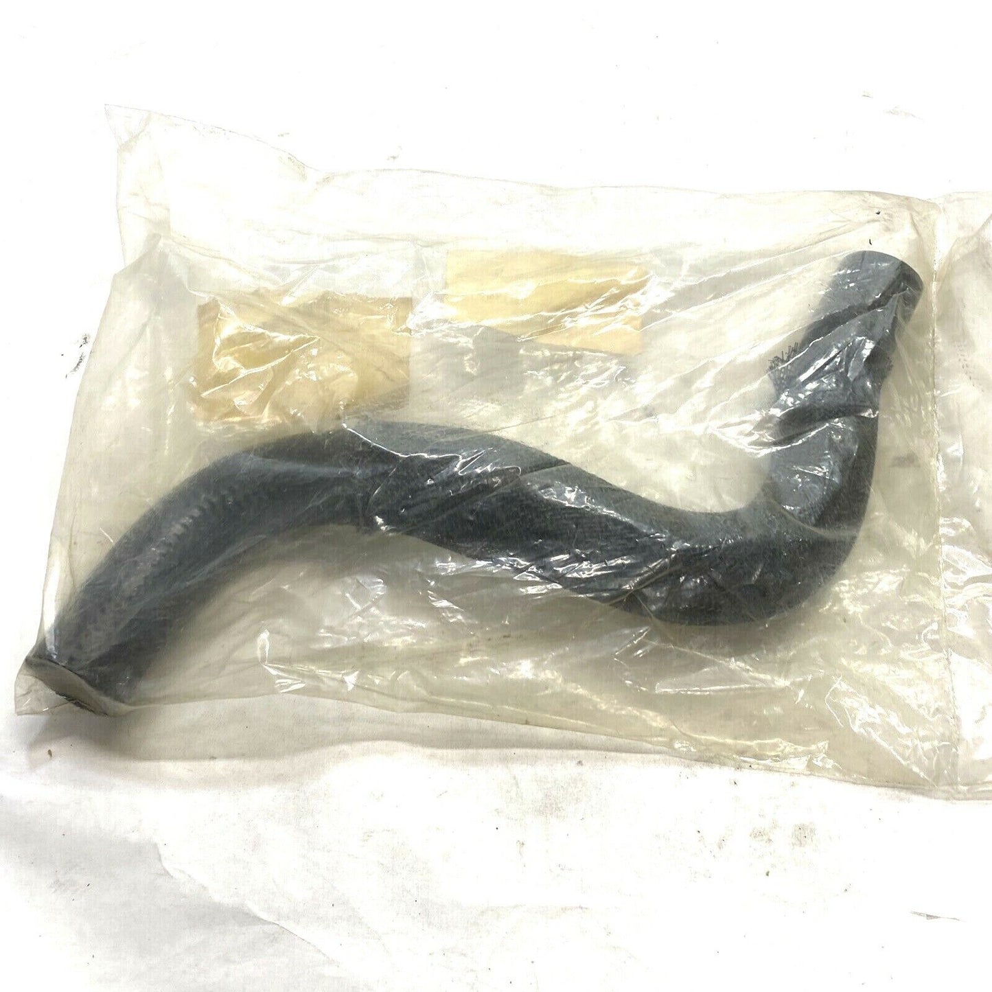 New OEM Genuine General Motors Radiator Upper Hose 15281793