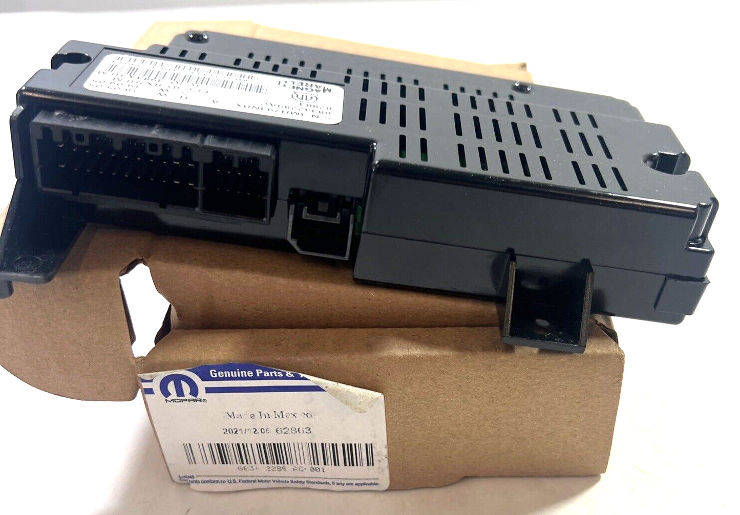 Genuine OEM Mopar Journey Uconnect Module Bluetooth Module 2019-2020 68342289AC