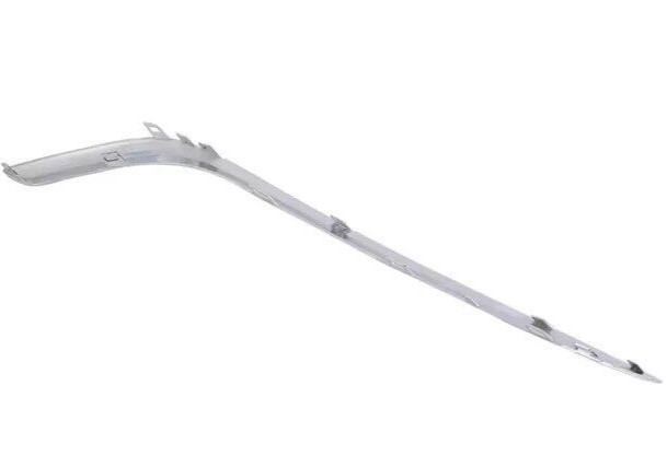 Genuine OEM GM Regal Right Passenger Side Bumper Trim Molding 2015-2017 23109702