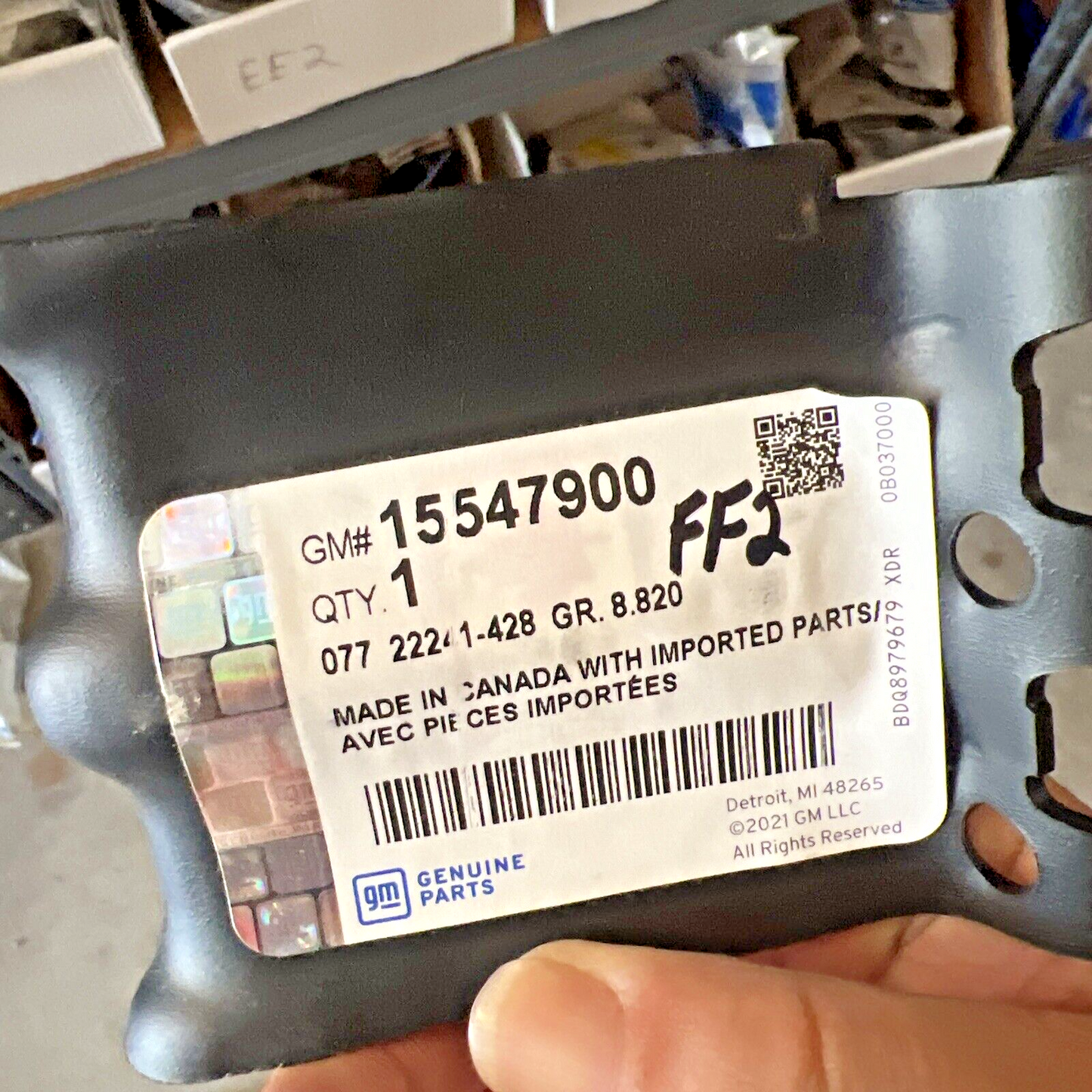 Genuine OEM GM Chevrolet Cadillac Left Vehicle Lifting Jack Bracket 15547900