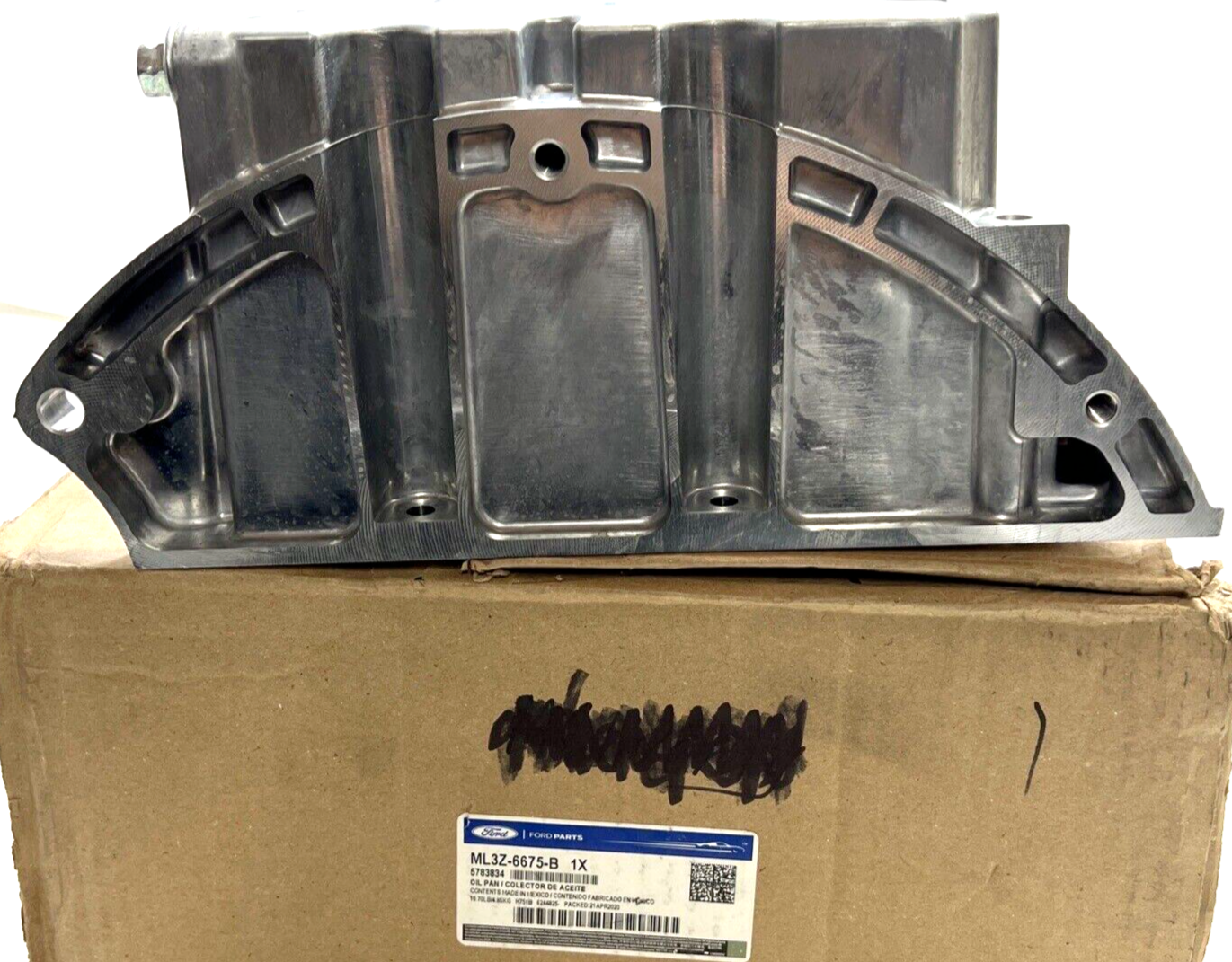 New OEM Genuine Ford Expedition 2011-2023 Engine Oil Pan Assembly ML3Z6675B