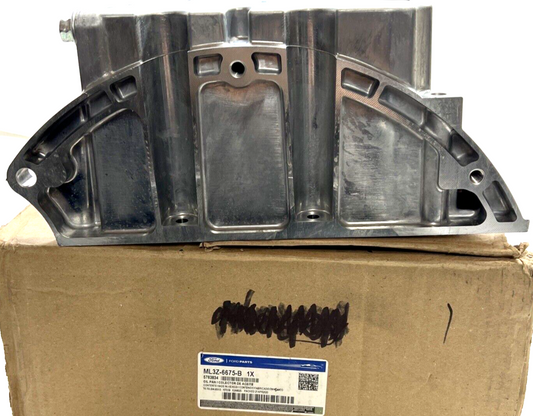 New OEM Genuine Ford Expedition 2011-2023 Engine Oil Pan Assembly ML3Z6675B