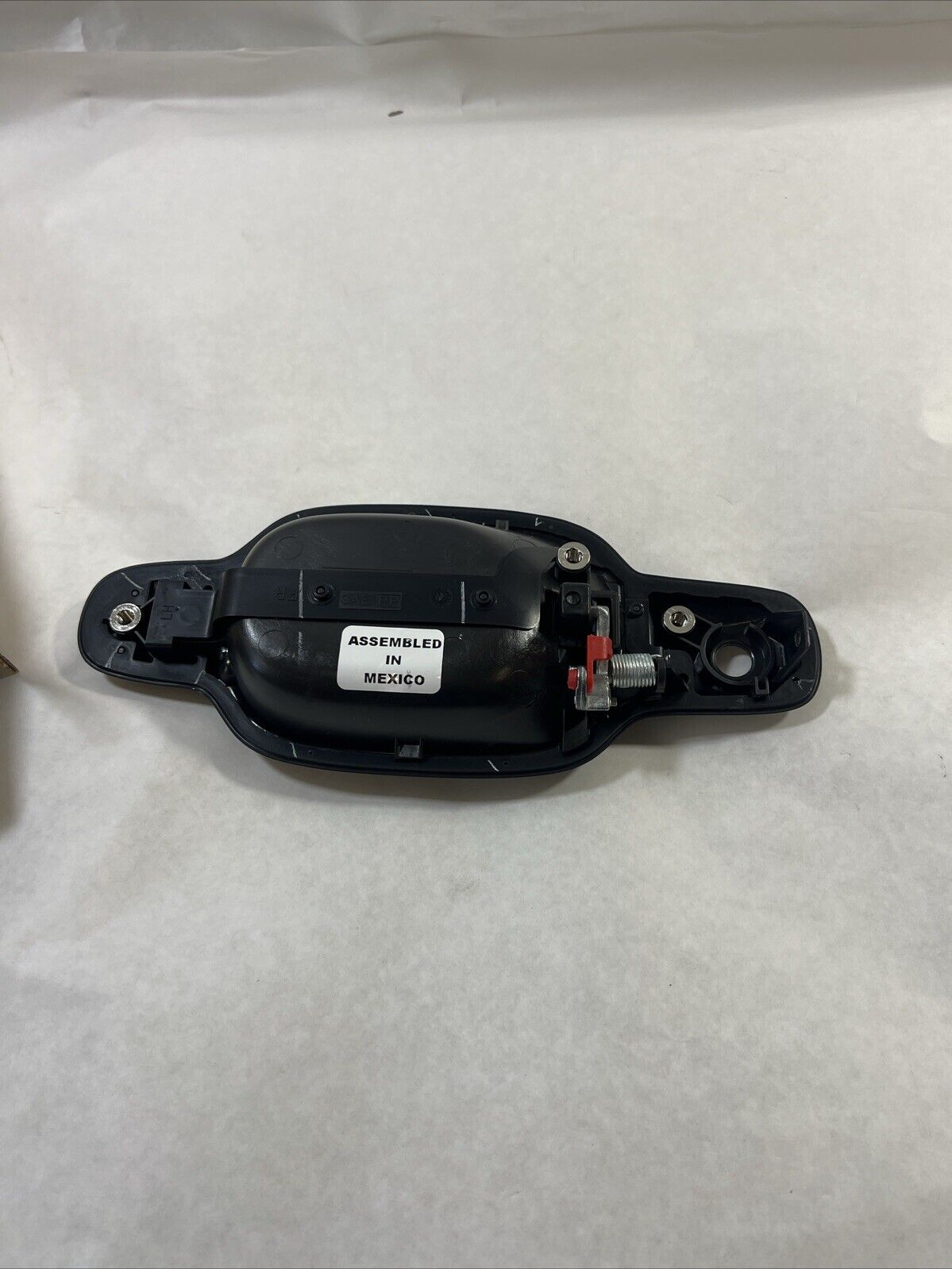 Genuine OEM GM Chevrolet Front Driver Side Exterior Door Handle 04-12 25875521