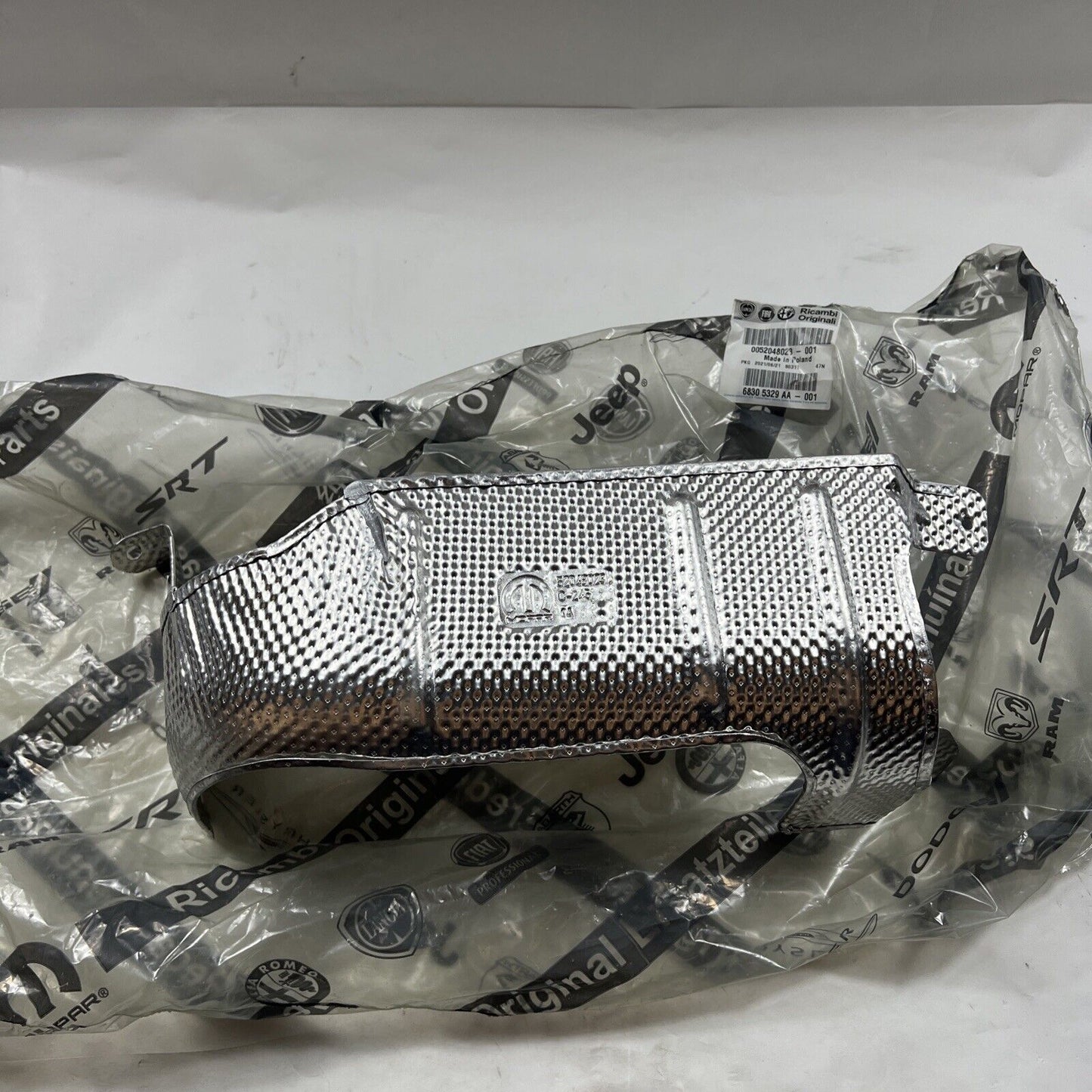 Genuine OEM Mopar Dodge Hornet Compass Fuel Tank Heat Shield 15-25 68305329AA