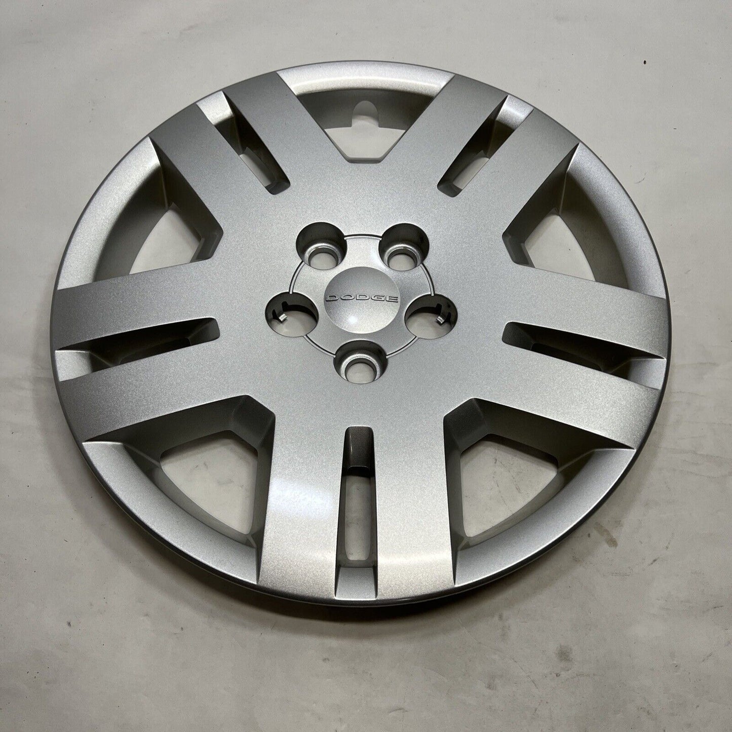 New OEM Genuine Mopar Avenger 2011-2013 Wheel Cover 1TQ14PAKAB