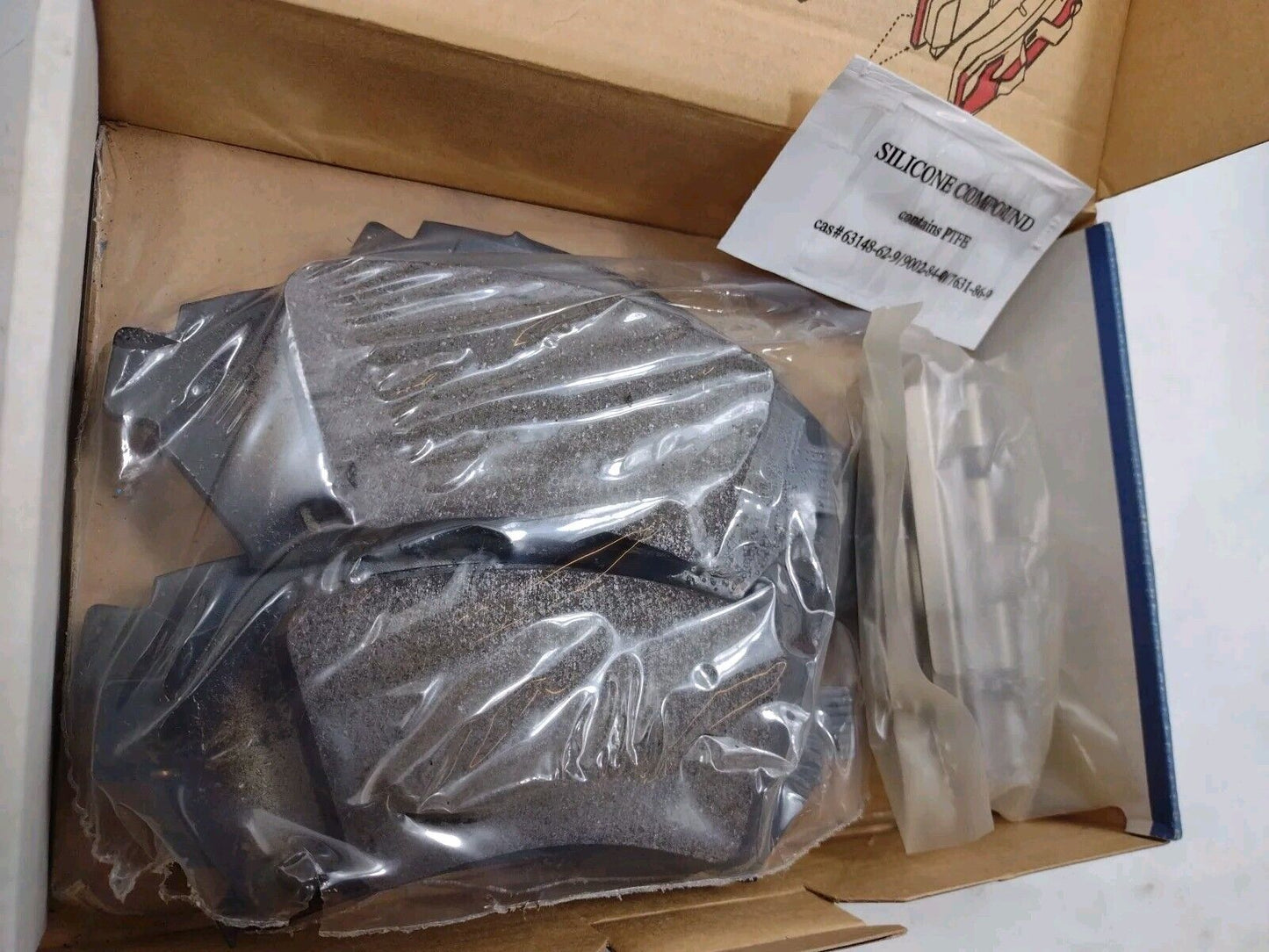 Genuine OEM GM Buick LeSabre Ceramic Brake Pads 00-05 19111651 ACDelco 17D818CH