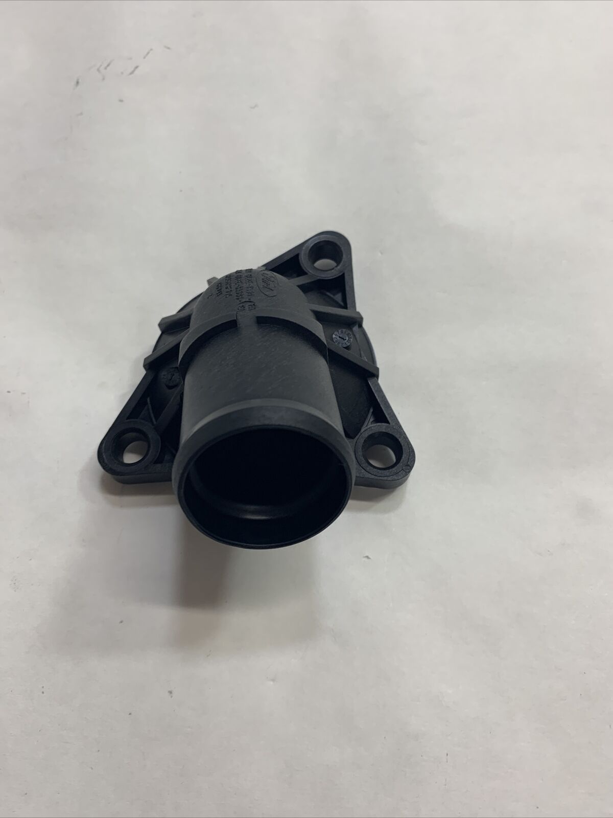 New OEM Genuine Ford Water Outlet 6L2Z-8592-FA Motorcraft RH167