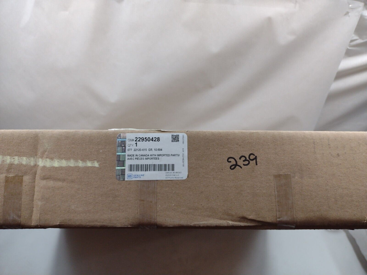 Genuine OEM GM Passenger Door Body Weatherstrip Camaro Coupe 10-15 22950428