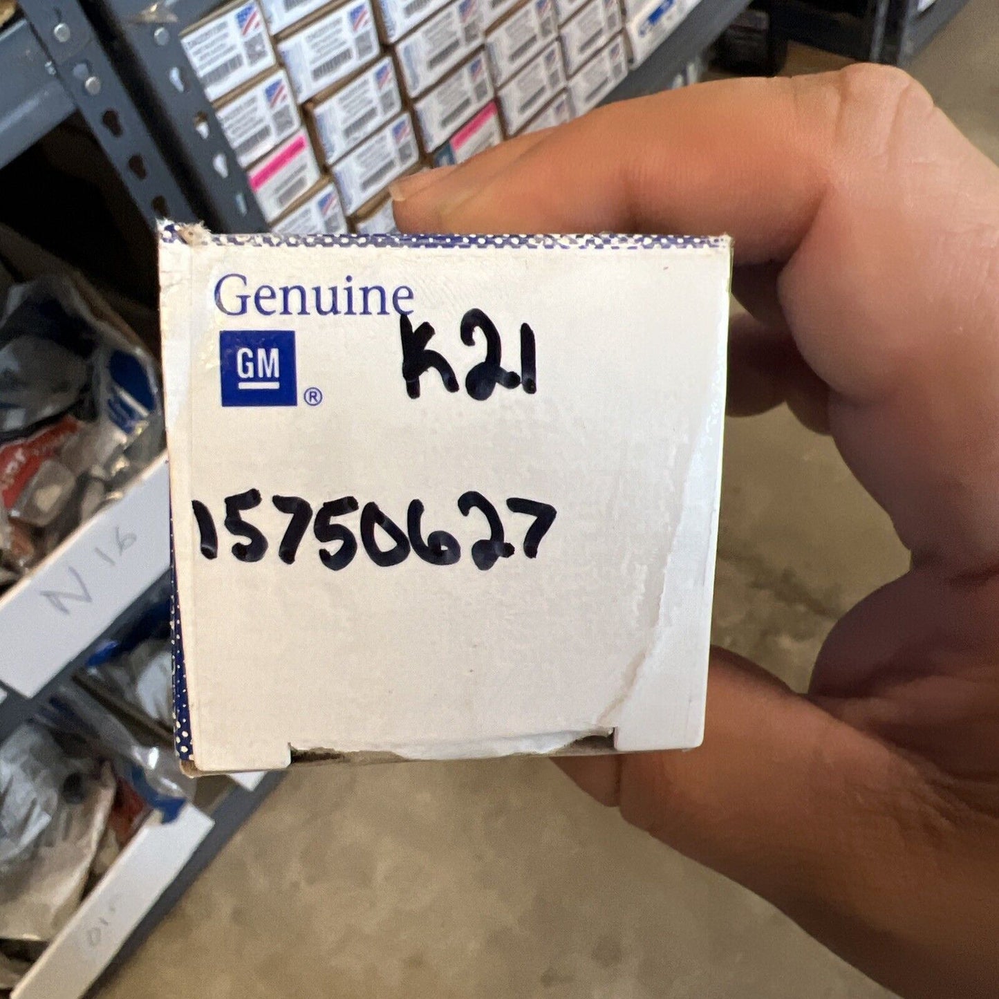 Genuine OEM GM Chevrolet Expres 2500 Front Sensor 2003-2004 15750627