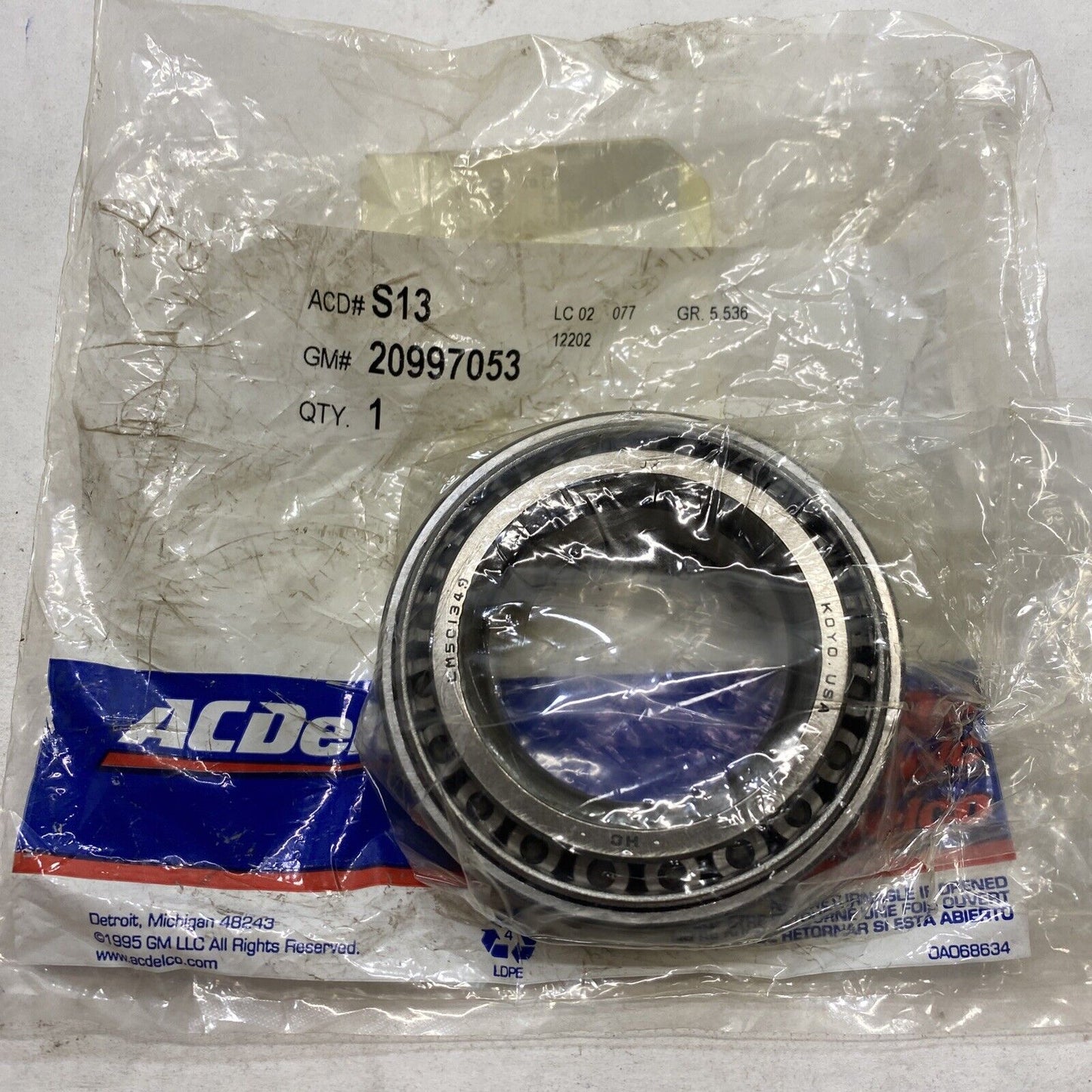 GM 26051816 Rear Differential Side Bearing -- NEW OEM -- 20997053