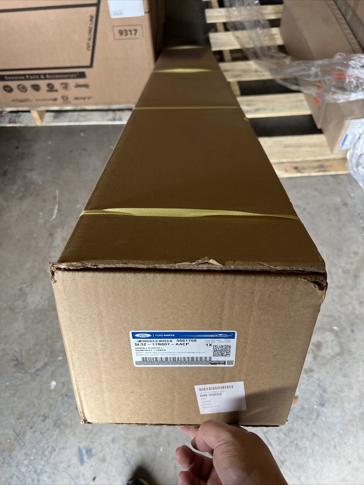 New OEM Genuine Ford F150 Rear Bumper Step Pad Cover 2004-08 5L3Z17B807AA