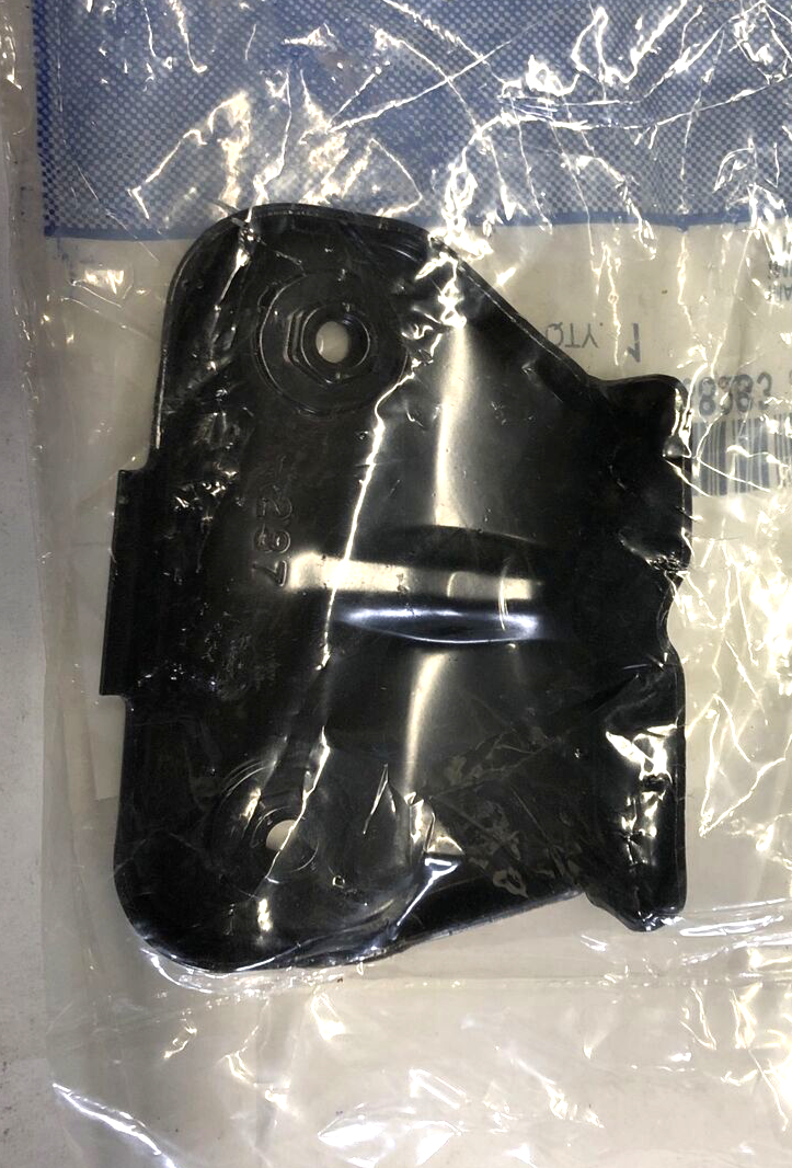 New OEM GM Terrain 2010-2017 Rear Body-Reinforcement Panel 20938283