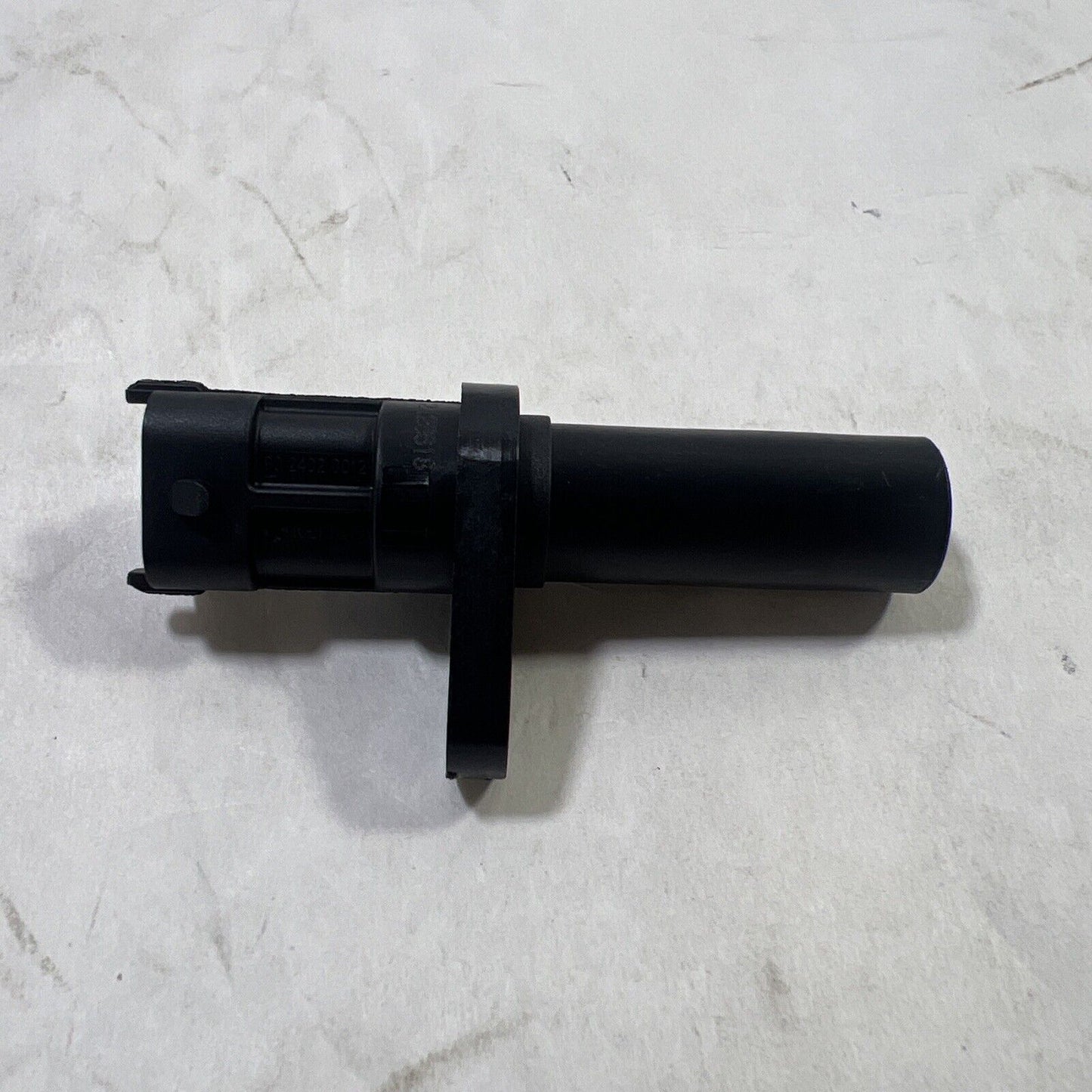 Genuine OEM Hyundaoi K900 Left Side Crankshaft Position Sensor Kia 393103C410