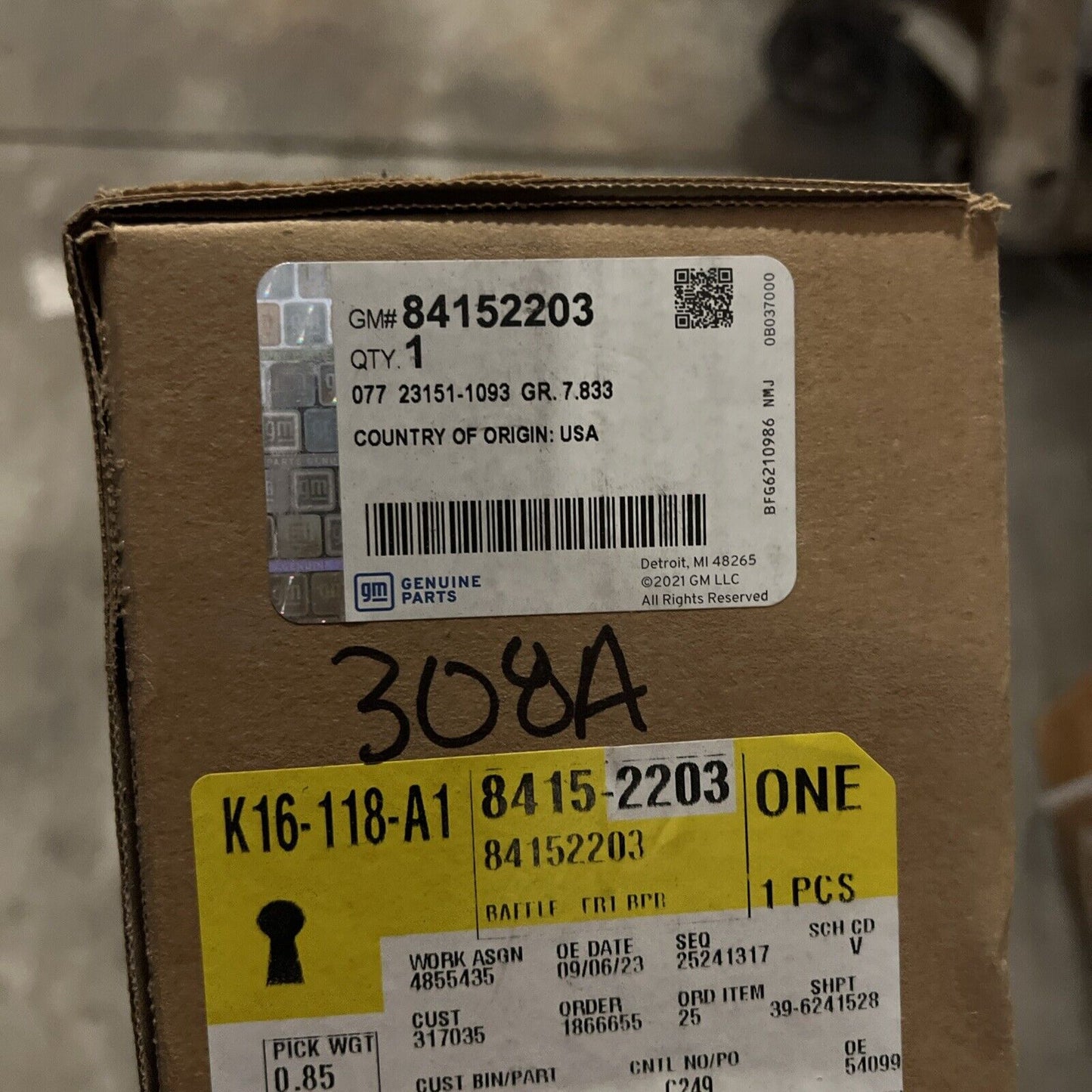 Genuine OEM GM Radiator Air Inlet Baffle 84152203