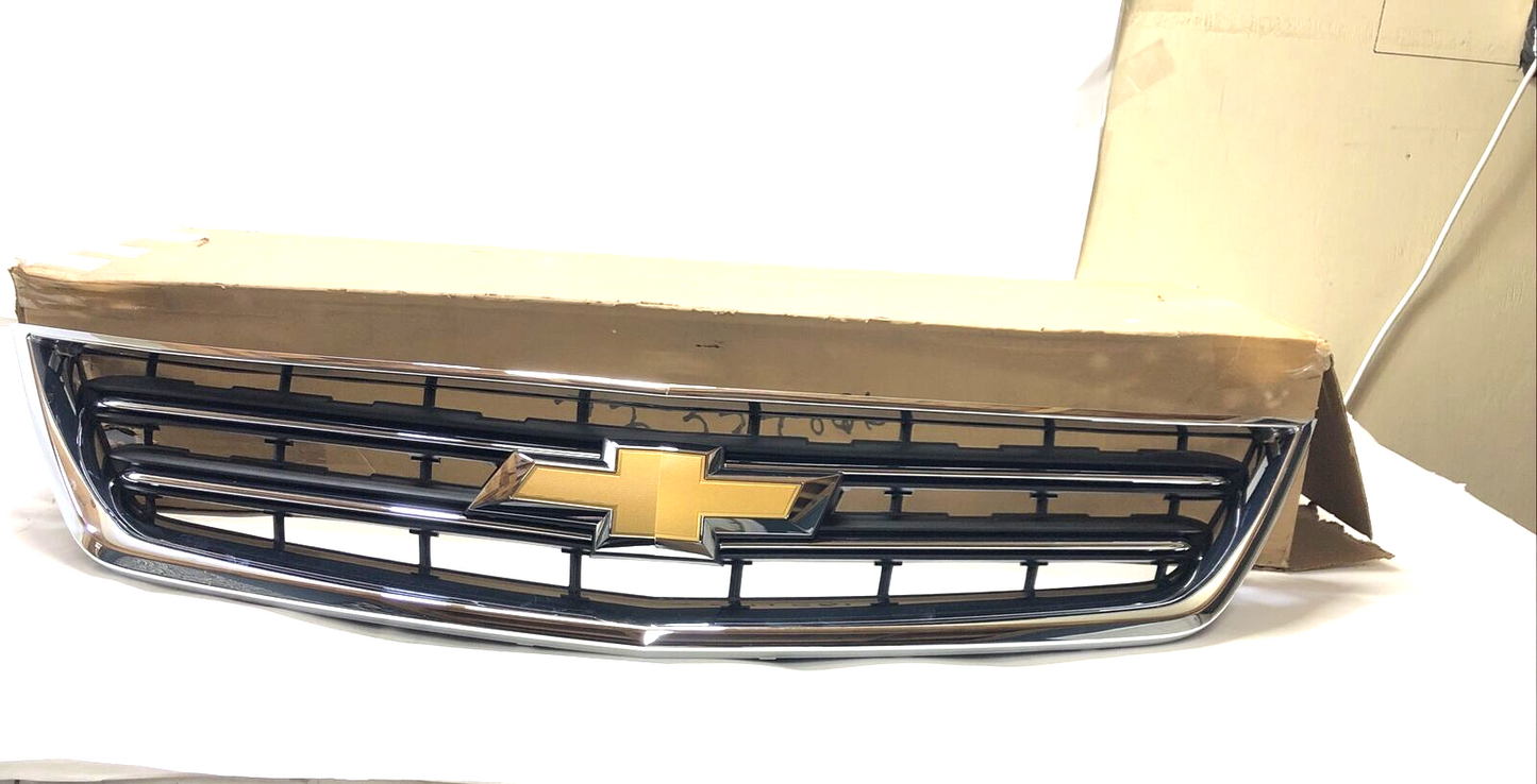 New OEM GM 2014-2020 Chevy Impala Front Bumper Upper Grille Chrome 23354886