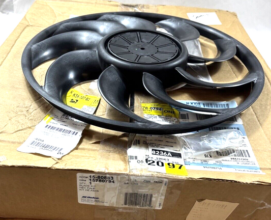 Genuine OEM GM Cadillac Escalade Radiator Fan Motor Blade 2007-2014 15780794