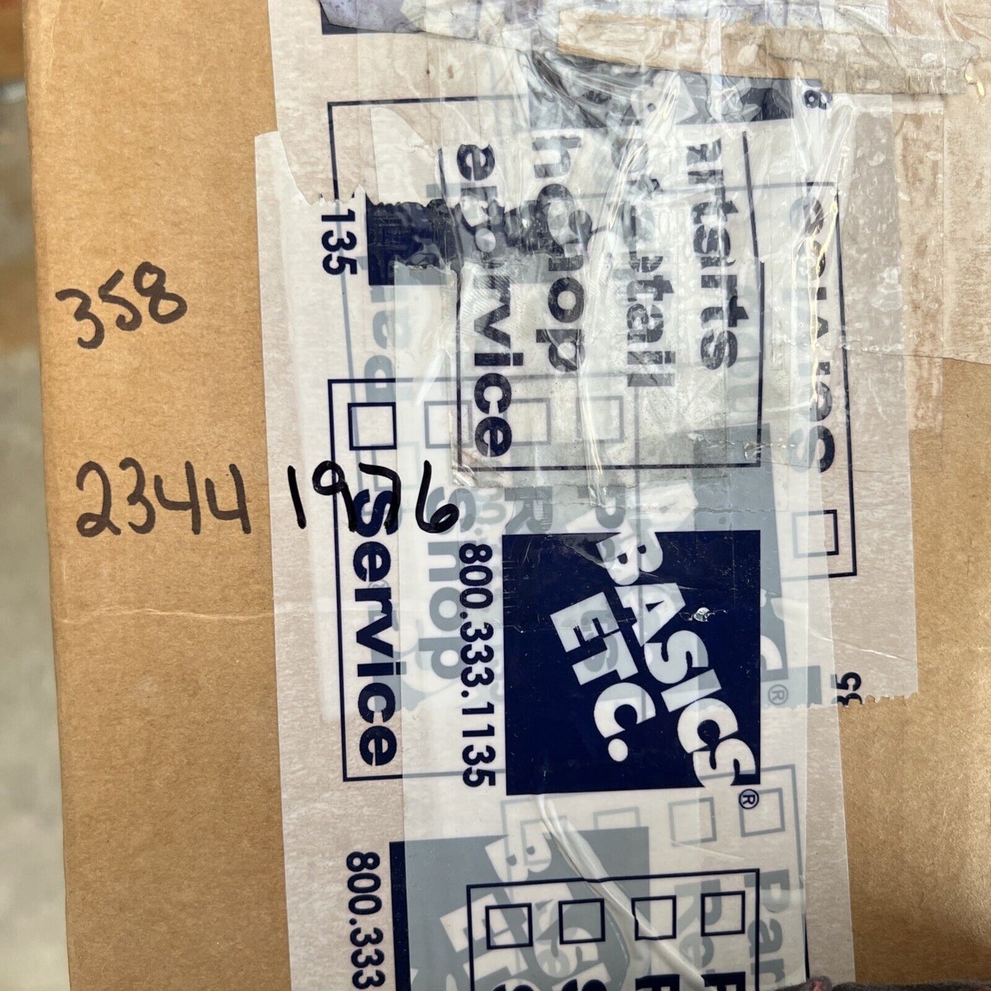 NEW OEM GM Chevrolet Silverado Gas Tank Fuel Hatch Door Chrome 2014-18 23441976