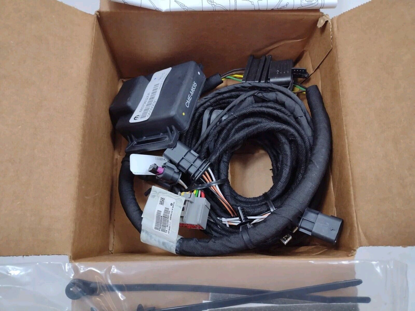 Genuine OEM Mopar Jeep Compass Trailer Tow Wiring Harness 2022-2024 82216362AA