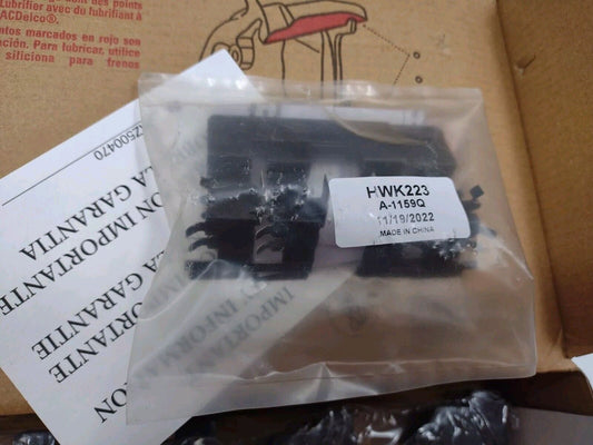 GM 19366007 Enhanced Performance Semi-Metallic Front Disc Brake Pad Set