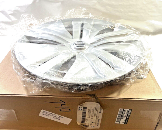 Genuine OEM Nissan Sentra Wheel Cover Hub Cap 2013-2019 403153NF0B