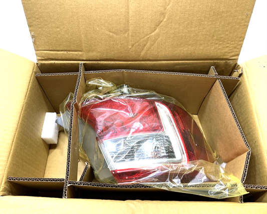 New DEPO for Toyota Camry  2012-2015 Combo Lamp Assembly 8156006470