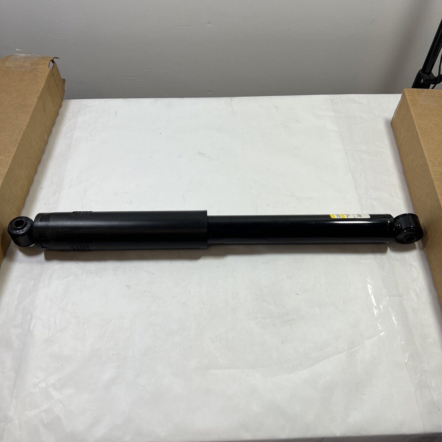 Genuine OEM GM ACDelco Rear Shock Absorber 2011-2013 540634
