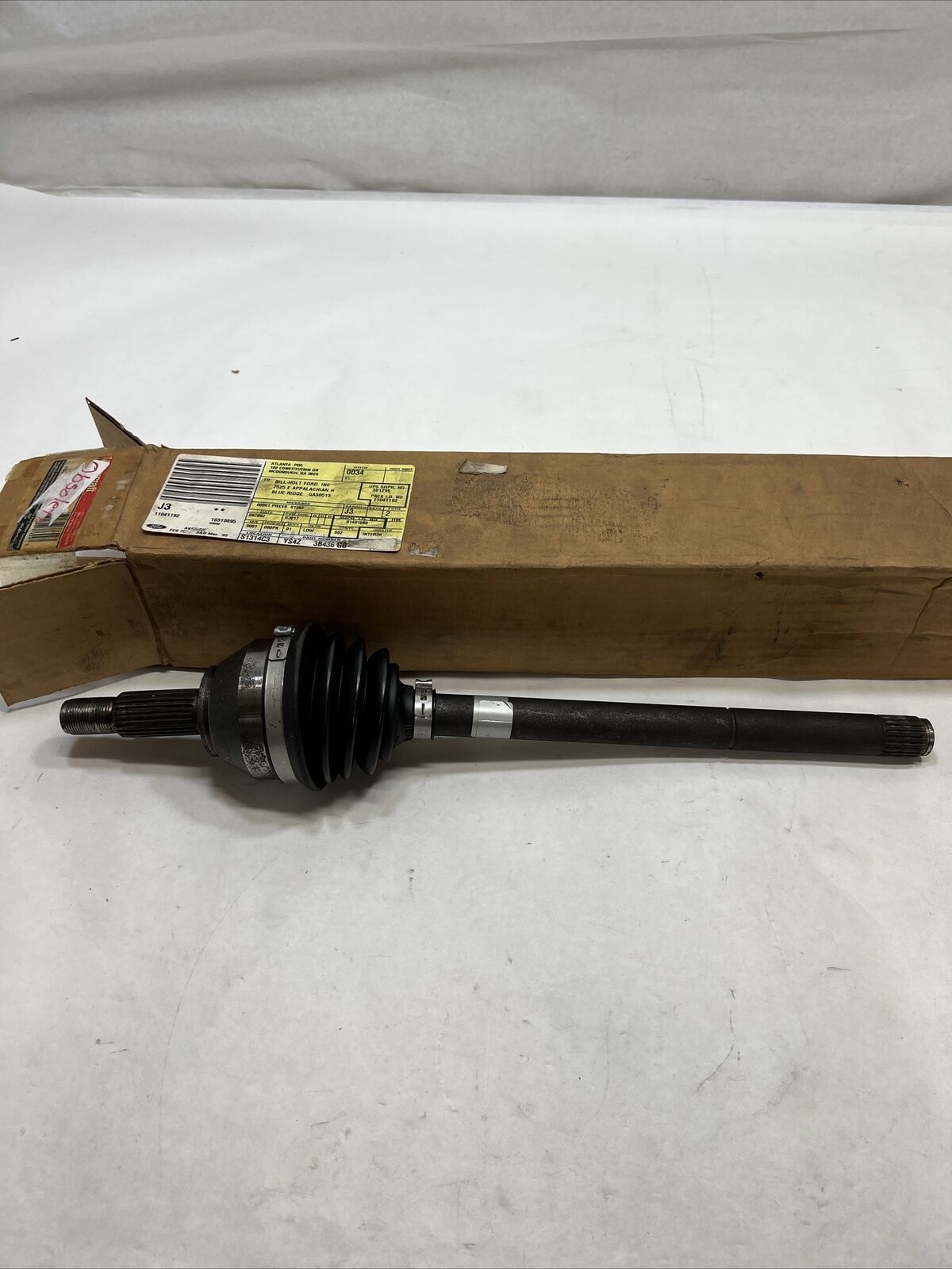 New OEM Genuine Ford Focus 2000-2003 Right Outer Joint AXLE YS4Z-3B436-GB