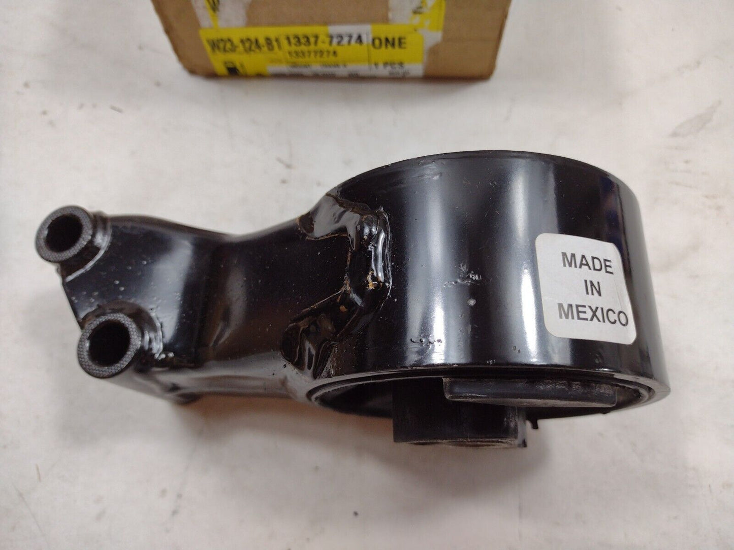 Genuine OEM GM Chevrolet Cruze Rear Transmission Mount 2011-2016 13377274