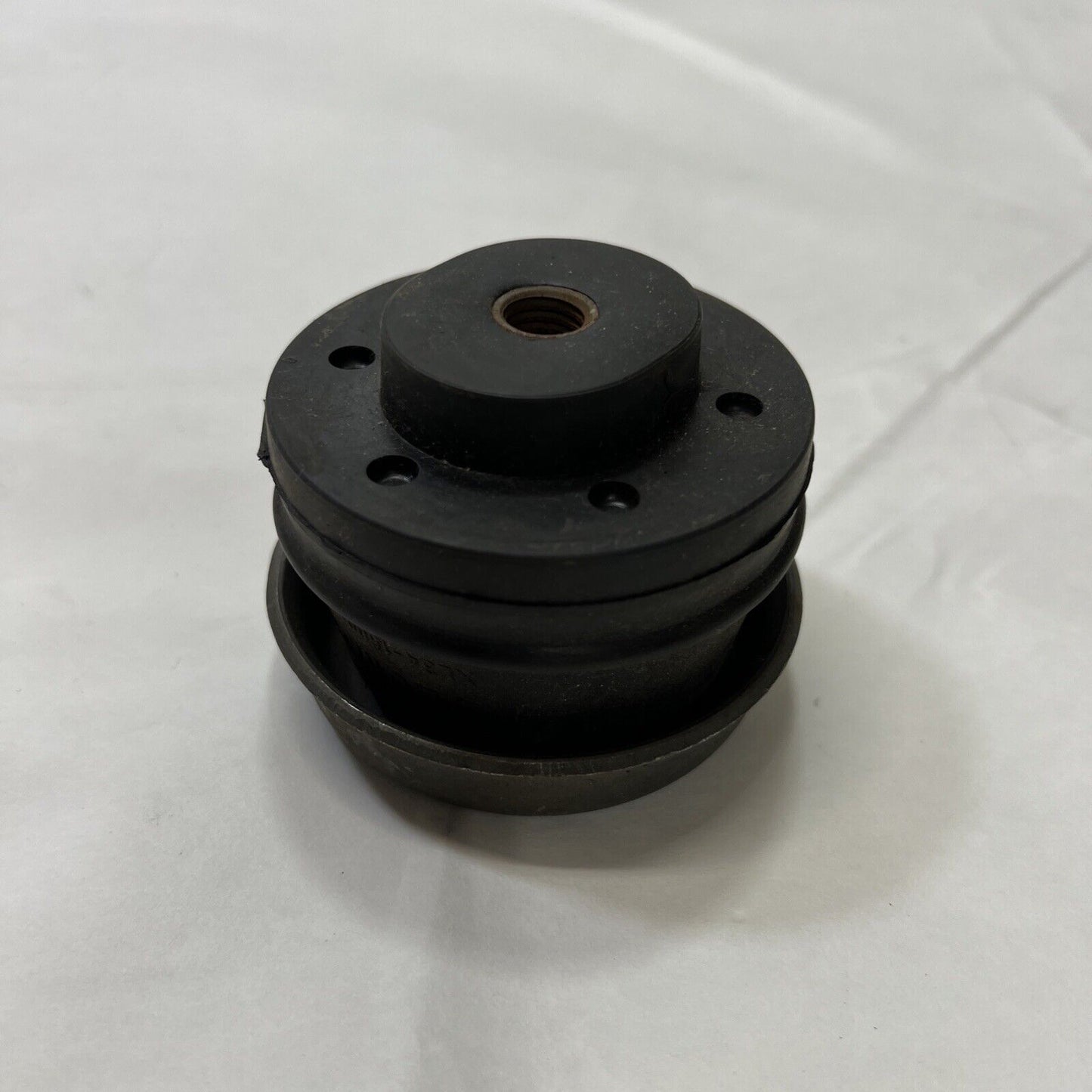 New OEM Ford F150 Body Insulator Rear Xl3Z1500154AA