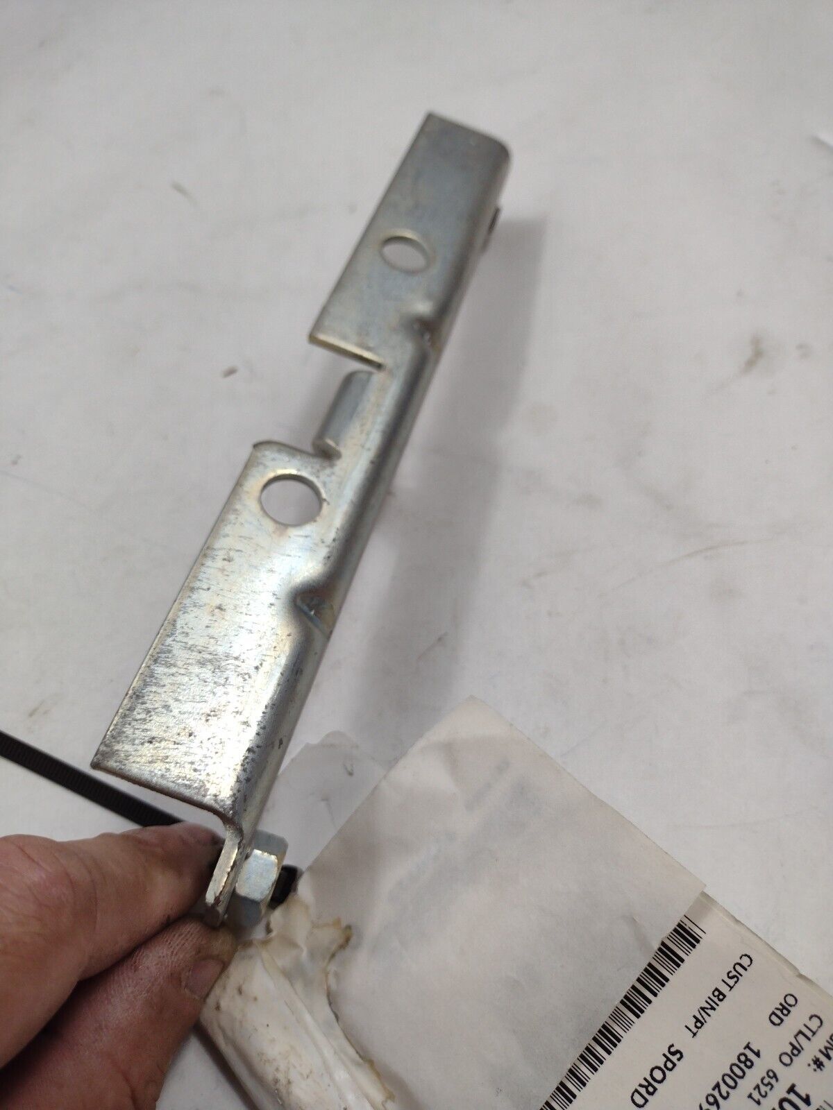 GM Genuine Parts 10297154 Hood Hinge