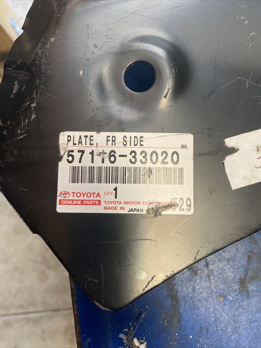 New OEM Toyota Outer Rail 57116-06020