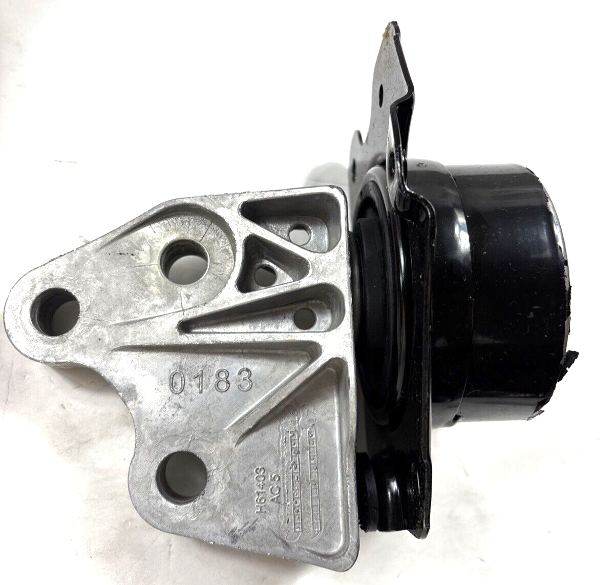 Genuine OEM GM Chevrolet Equinox Trans Mount 2010-2017 20840183