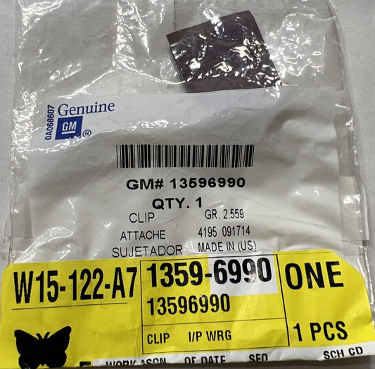 New OEM Genuine GM Chevrolet 2021 Instrument Panel Wiring Harness Clip 13596990