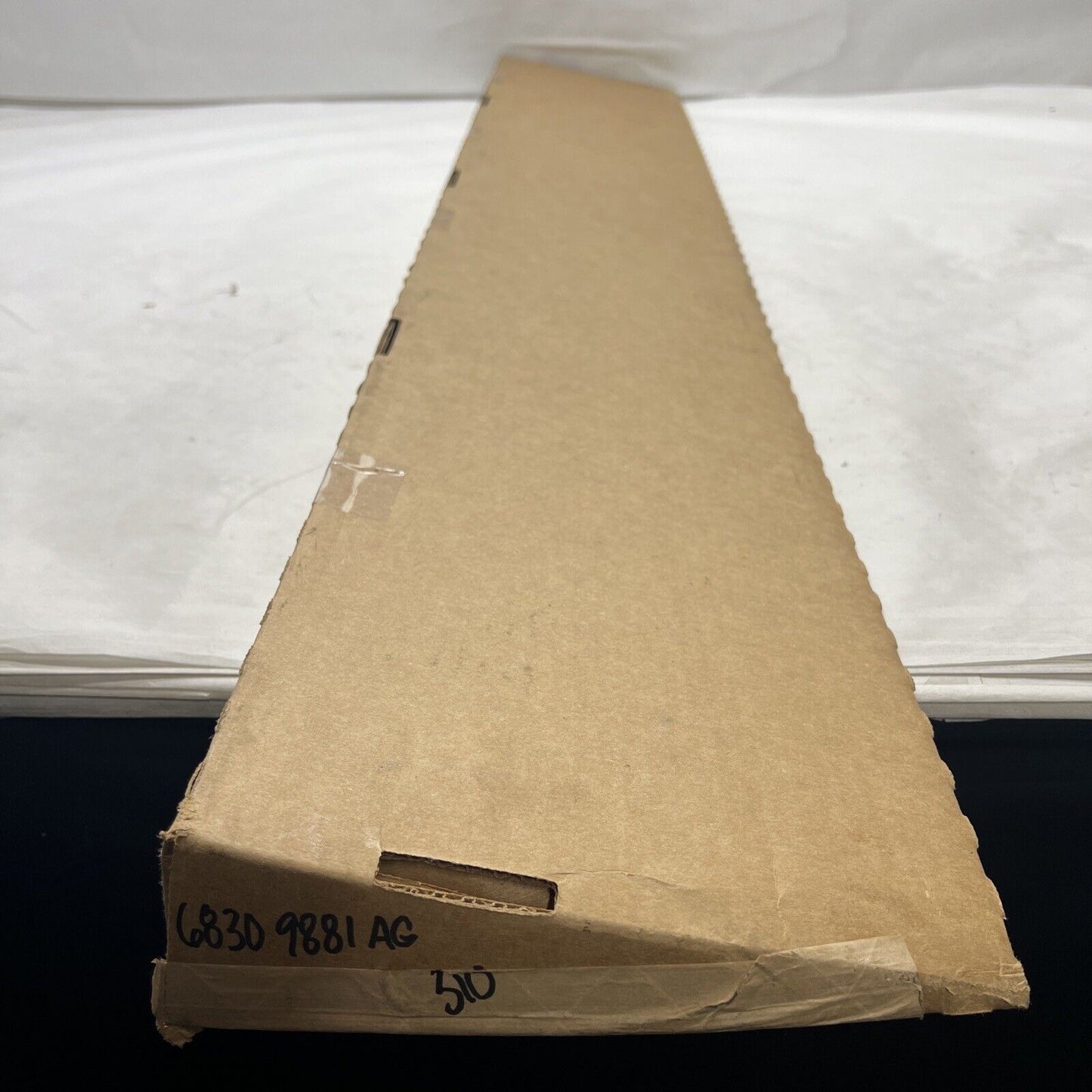 New OEM Genuine Mopar Day Light Opening Molding Left Driver Side 68309881AG