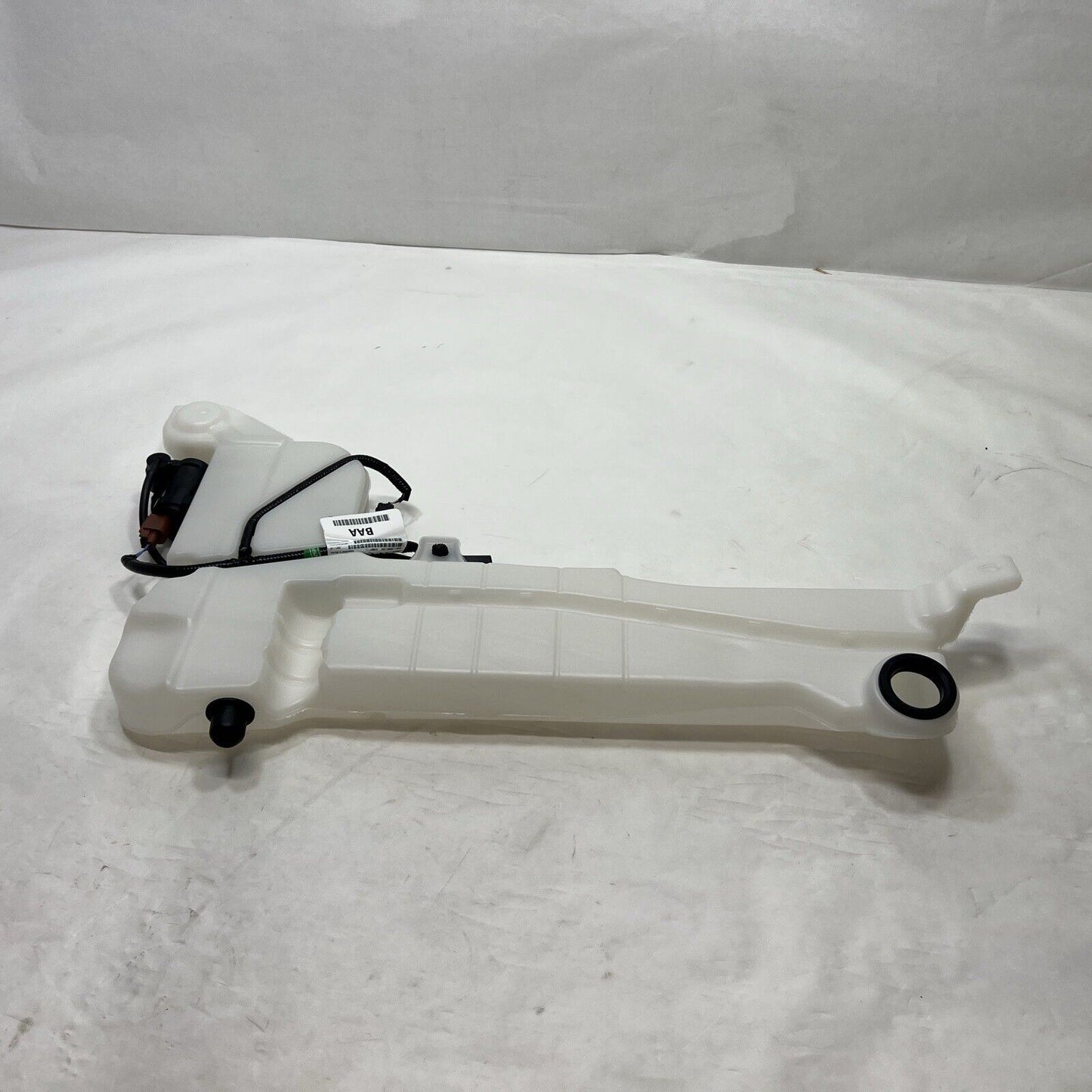 New OEM Ford 20-22 Explorer Windshield Washer Components Reservoir LB5Z17618E