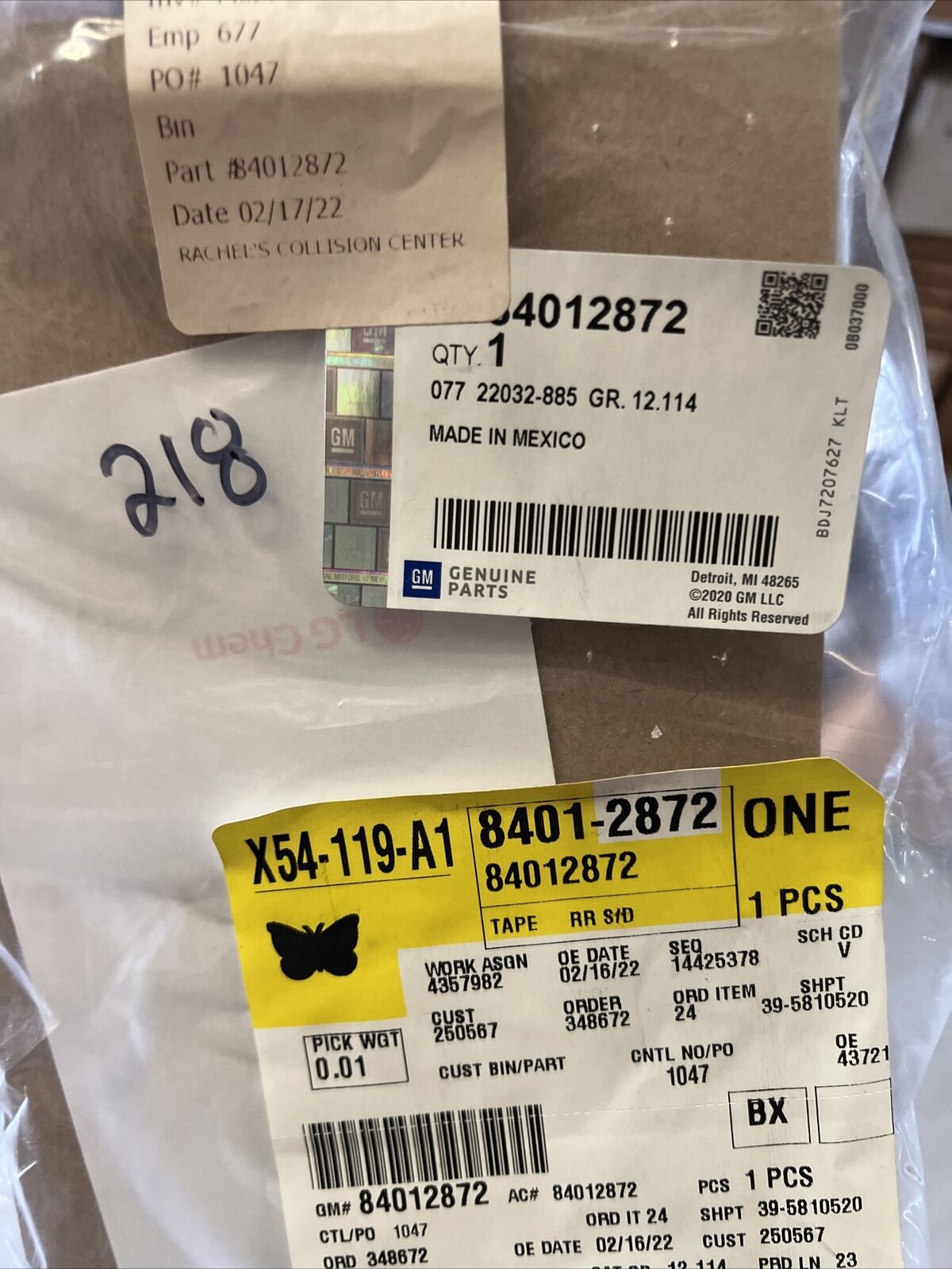 New OEM Genuine GM Colorado 15-22 Right Exterior Rear Black Out Tape  84012872