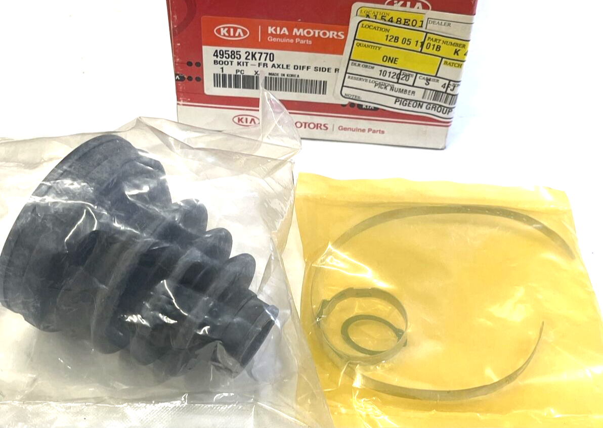 kia Motors Passenger side inner Boot Kit  12-13 495852k770