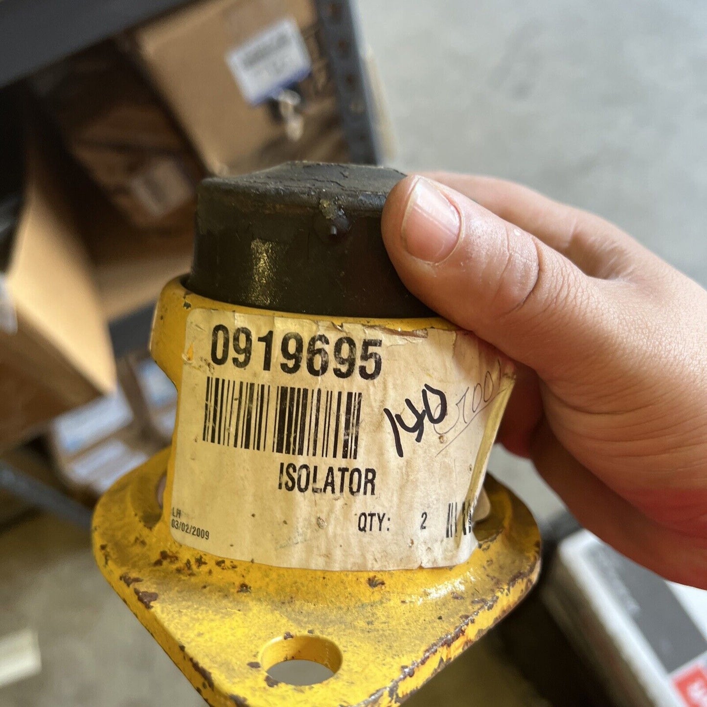 New OEM 919695 isolator