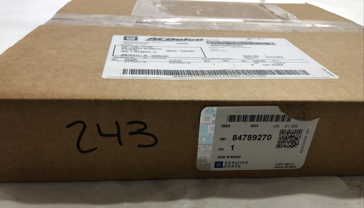 New OEM Genuine GM Chevrolet Silverado 20-22 Front Grille Opening Cover 84789270